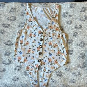 American Eagle V-neck Floral Tank with Tie Front